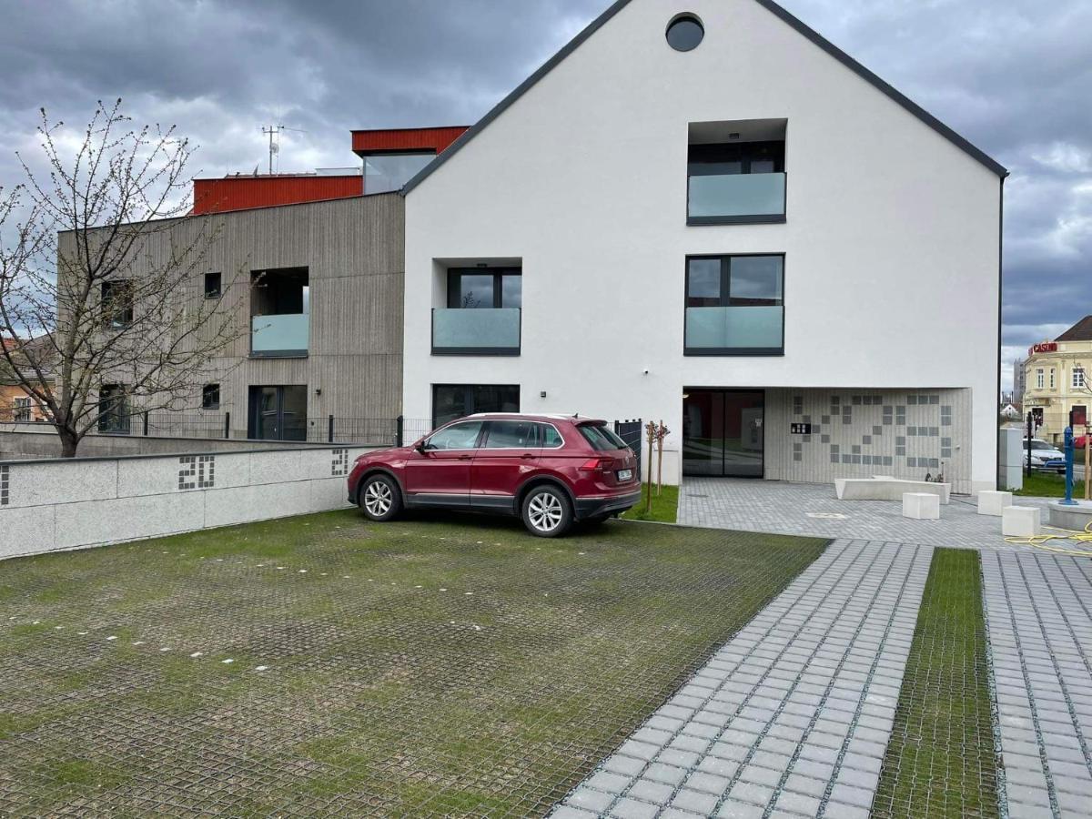 Apartamento Mikuloff Mikulov Exterior foto
